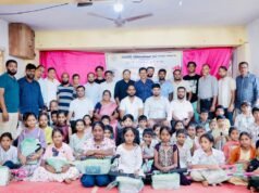 ರಿಲಯನ್ಸ್ ಎಸೋಸಿಯೇಶನ್ ವತಿಯಿಂದ ಉಚಿತ ಪುಸ್ತಕ ವಿತರಣೆ ಹಾಗು ಪ್ರತಿಭಾವಂತ ವಿದ್ಯಾರ್ಥಿಗಳಿಗೆ ಸನ್ಮಾನ