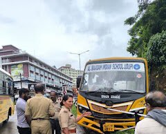 ನಿಯಂತ್ರಣ ತಪ್ಪಿದ ಶಾಲಾ ಬಸ್ ಡಿವೈಡರ್ಗೆ ಢಿಕ್ಕಿ : ವಿದ್ಯಾರ್ಥಿಗಳಿಗೆ ಸಣ್ಣ ಗಾಯ…!!