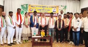 ಒತ್ತಡಕ್ಕೆ ಜಗ್ಗದೆ ಸತ್ಯನಿಷ್ಠ ಪತ್ರಿಕೋದ್ಯಮ ಅಗತ್ಯ : ಕುಂದಾಪುರದಲ್ಲಿ ಕರ್ನಾಟಕ ಕಾರ್ಯನಿರತ ಪತ್ರಕರ್ತರ ಧ್ವನಿ ಸಂಘದ ನೇತೃತ್ವದಲ್ಲಿ ಪತ್ರಿಕಾ ದಿನಾಚರಣೆ ಕಾರ್ಯಕ್ರಮ…!!