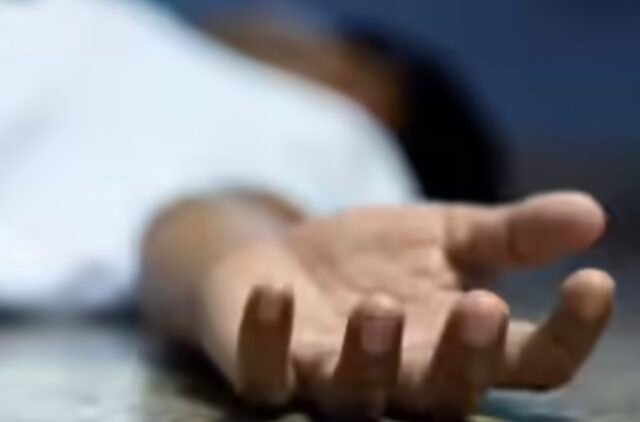 1002081432.jpg
