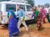 ಸರ್ವೆಗೆ ಬಂದ ಅಧಿಕಾರಿಗಳಿಗೆ ಪೊರಕೆ ಏಟು ನೀಡಿದ ಮಹಿಳೆಯರು…!!