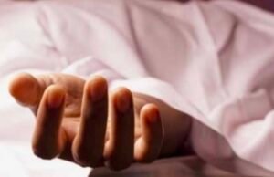 ಬಂಟ್ವಾಳ : ಕೆಂಪುಕಲ್ಲು ಸಾಗಿಸುತ್ತಿದ್ದ ಲಾರಿ ಪಲ್ಟಿ : ಕಾರ್ಮಿಕ ಸಾವು…!!