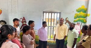 ಮಲ್ಪೆ ಮರ ಬಿದ್ದು ಹಾನಿಗೀಡಾದ ಅಂಗನವಾಡಿ ಕೇಂದ್ರಕ್ಕೆ ಶಾಸಕ ಯಶ್ ಪಾಲ್ ಸುವರ್ಣ ಭೇಟಿ ನೀಡಿ ಪರಿಶೀಲನೆ