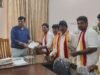 ಕನ್ನಡ ರಾಜ್ಯೋತ್ಸವ : ಶಾಶ್ವತ ಧ್ವಜಕಟ್ಟೆ ನಿರ್ಮಾಣಕ್ಕೆ ಕರ್ನಾಟಕ ರಕ್ಷಣಾ ವೇದಿಕೆ ಮನವಿ – ಪುರಸಭೆ ಹಾಗೂ ತಹಶೀಲ್ದಾರ್ ಭರವಸೆ…!!