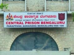 ಜೈಲಿಗೆ ಸಿಸಿಬಿ ಪೊಲೀಸ್ ದಾಳಿ : ಪ್ರಜ್ವಲ್ ರೇವಣ್ಣ ಇರುವ ಬ್ಯಾರಕ್ನಲ್ಲಿ ಮೊಬೈಲ್ ಪತ್ತೆ – FIR ದಾಖಲು…!!