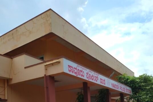 ಮಂಗಳೂರು: ಸಾರ್ವಜನಿಕ ಸ್ಥಳದಲ್ಲಿ ಗಲಾಟೆ : ಇಬ್ಬರ ವಿರುದ್ಧ ಪ್ರಕರಣ…!!