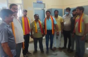 ಕುಂದಾಪುರ ಸರ್ಕಾರಿ ಆಸ್ಪತ್ರೆಯಲ್ಲಿ ಕರ್ತವ್ಯಕ್ಕೆ ಅಡ್ಡಿಪಡಿಸಿದ ಯುವಕರಿಗೆ ಕರವೇ ಎಚ್ಚರಿಕೆ : ಕ್ಷಮೆಯಾಚನೆ…!!