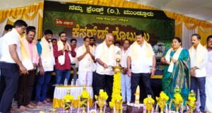 ಮುಂಡ್ಕೂರು: ಕೃಷಿ ಕೆಲಸದ ಮಹತ್ವವನ್ನರಿಯಲು ‘ಕೆಸರ್ದ ಗೊಬ್ಬುಲು’ ಪರಿಣಾಮಕಾರಿ – ವಾದಿರಾಜ ಶೆಟ್ಟಿ…!!