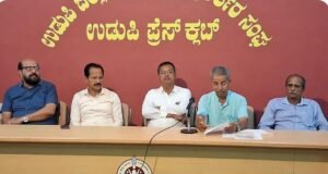 ವಿದ್ಯಾಪೋಷಕ್ ಸಹಾಯಧನ ವಿತರಣೆ..!!