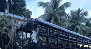 ದೆಂದೂರುಕಟ್ಟೆ ಪೆಟ್ರೋಲ್ ಪಂಪ್ ಬಳಿ ಸಿಟಿ ಬಸ್ ಬೆಂಕಿಗಾಹುತಿ..!!