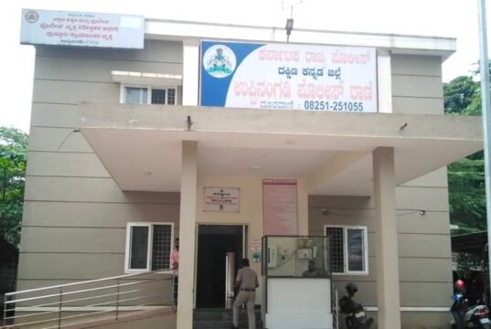 ಉಪ್ಪಿನಂಗಡಿ: ಹಣಕ್ಕಾಗಿ ಬೈಕ್ ಅಡ್ಡಗಟ್ಟಿ ಯುವಕನಿಗೆ ಚೂರಿ ತೋರಿಸಿ ಬೆದರಿಕೆ : ಮೊಬೈಲ್, ನಗದು ದರೋಡೆ…!!