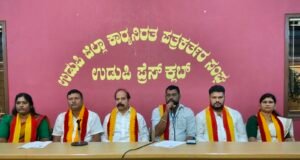 ನೂತನ ಜಿಲ್ಲಾಸ್ಪತ್ರೆಯಲ್ಲಿ ಹಳೆ ಪರಿಕರ ಬೀದಿಗೆ ಎಸೆಯುವ ಎಚ್ಚರಿಕೆ ನೀಡಿದ ಕರವೇ ರಾಜ್ಯಾಧ್ಯಕ್ಷ ಪ್ರವೀಣ್ ಕುಮಾರ್ ಶೆಟ್ಟಿ…!!