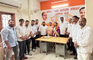 ರಾಷ್ಟ್ರೀಯ ಯುವ ಮೋರ್ಚಾ ಸದಸ್ಯೆ ರಶ್ಮಿ ಸಾಮಂತಗೆ ಸನ್ಮಾನ : ಮಹಿಳಾ ಶಕ್ತಿ ಕ್ರೋಡೀಕರಣಕ್ಕೆ ನಾಂದಿಯಾಗಲಿ : ಬಿಜೆಪಿ ಉಡುಪಿ ಜಿಲ್ಲಾಧ್ಯಕ್ಷ ಕುತ್ಯಾರು ನವೀನ ಶೆಟ್ಟಿ ಆಶಯ…!!