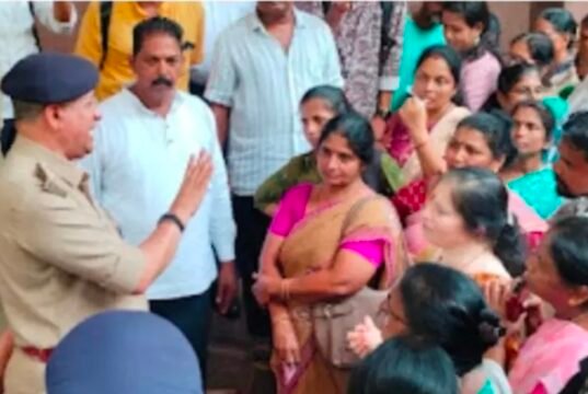 ಅಗ್ರಿಗೋಲ್ಡ್ ಹಣ ವಾಪಸಾತಿ ವದಂತಿ : ಉಡುಪಿ ಎಸ್ಪಿ ಕಚೇರಿಗೆ ಸಂತ್ರಸ್ತರ ದೌಡು…!!