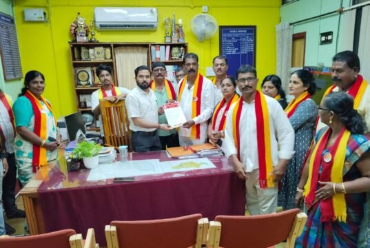 ಉಡುಪಿ: ರಾಜ್ಯೋತ್ಸವದಂದು ಧ್ವಜಾರೋಹಣ ನೆರವೇರಿಸಲು ಶಾಶ್ವತ ದ್ವಜಕಟ್ಟೆ ನಿರ್ಮಾಣಕ್ಕೆ ಕರವೇ ಜಿಲ್ಲಾಧ್ಯಕ್ಷ ಅ.ರಾ.ಪ್ರಭಾಕರ ಪೂಜಾರಿ ಮನವಿ ..!!