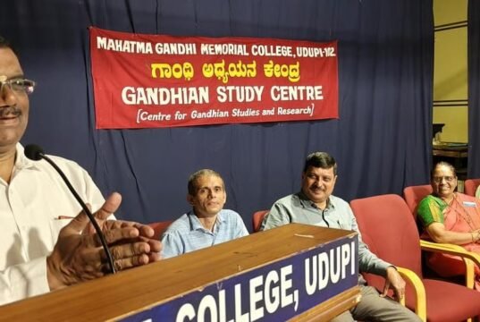 ಎಂ.ಜಿ.ಎಂ. ಕಾಲೇಜಿನಲ್ಲಿ ಗಾಂಧಿ ಜಯಂತಿ..!!
