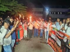 ಮೆಸ್ಕಾಂ ವೈಫಲ್ಯ ಖಂಡಿಸಿ ಬಿಜೆಪಿ ಉಡುಪಿ ನಗರ ವತಿಯಿಂದ ಪಂಜಿನ ಮೆರವಣಿಗೆ ಪ್ರತಿಭಟನಾ ಜಾಥಾ ತುಕ್ಕು ಹಿಡಿದ ರಾಜ್ಯ ಸರ್ಕಾರ: ಯಶ್ಪಾಲ್ ಸುವರ್ಣ..!!